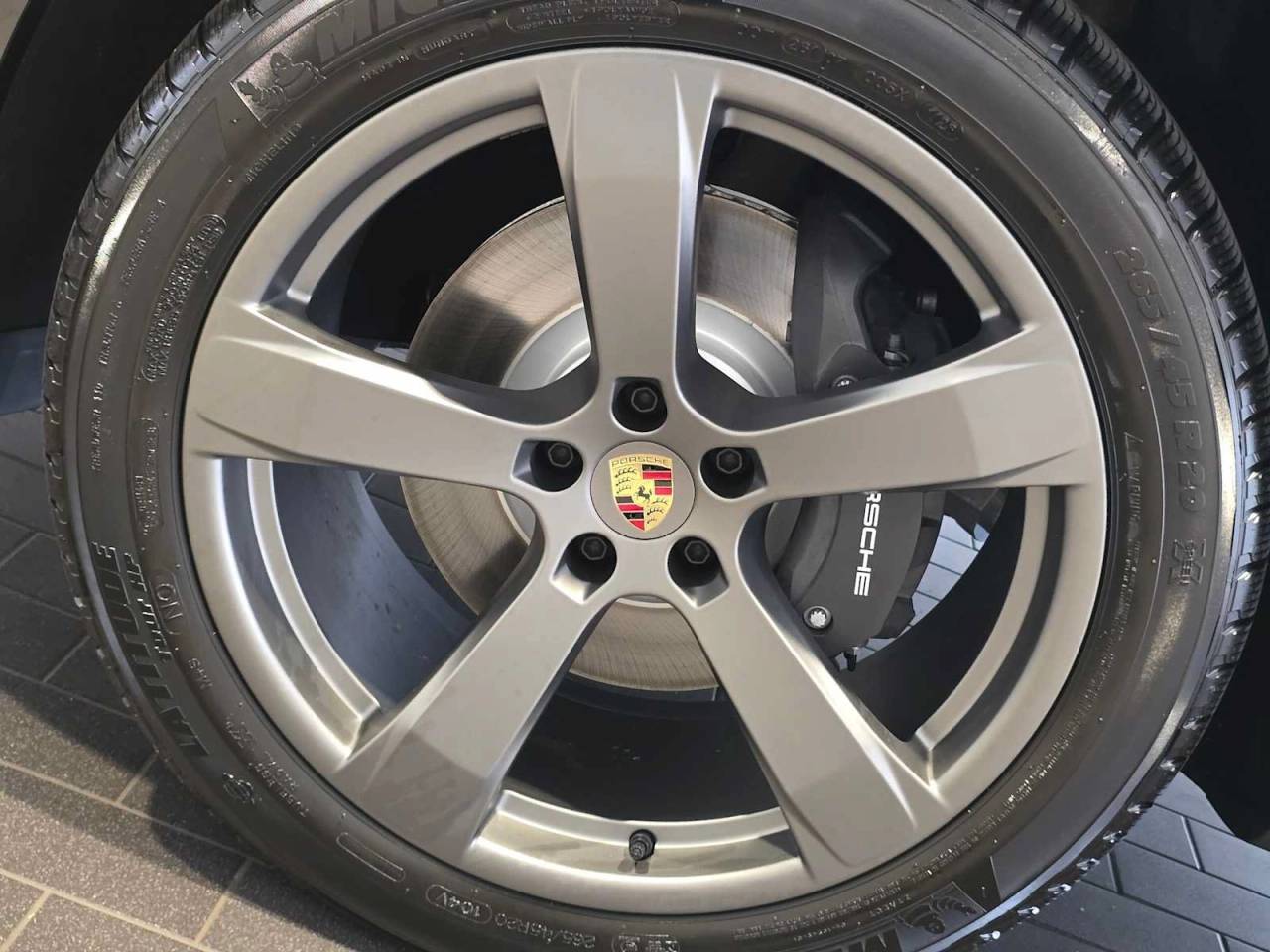 2026 Porsche Macan Macan