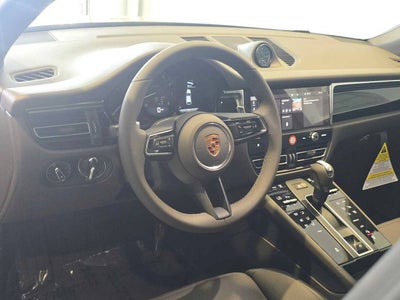 2026 Porsche Macan Macan