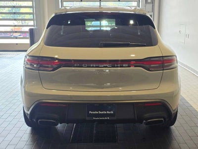 2026 Porsche Macan Macan