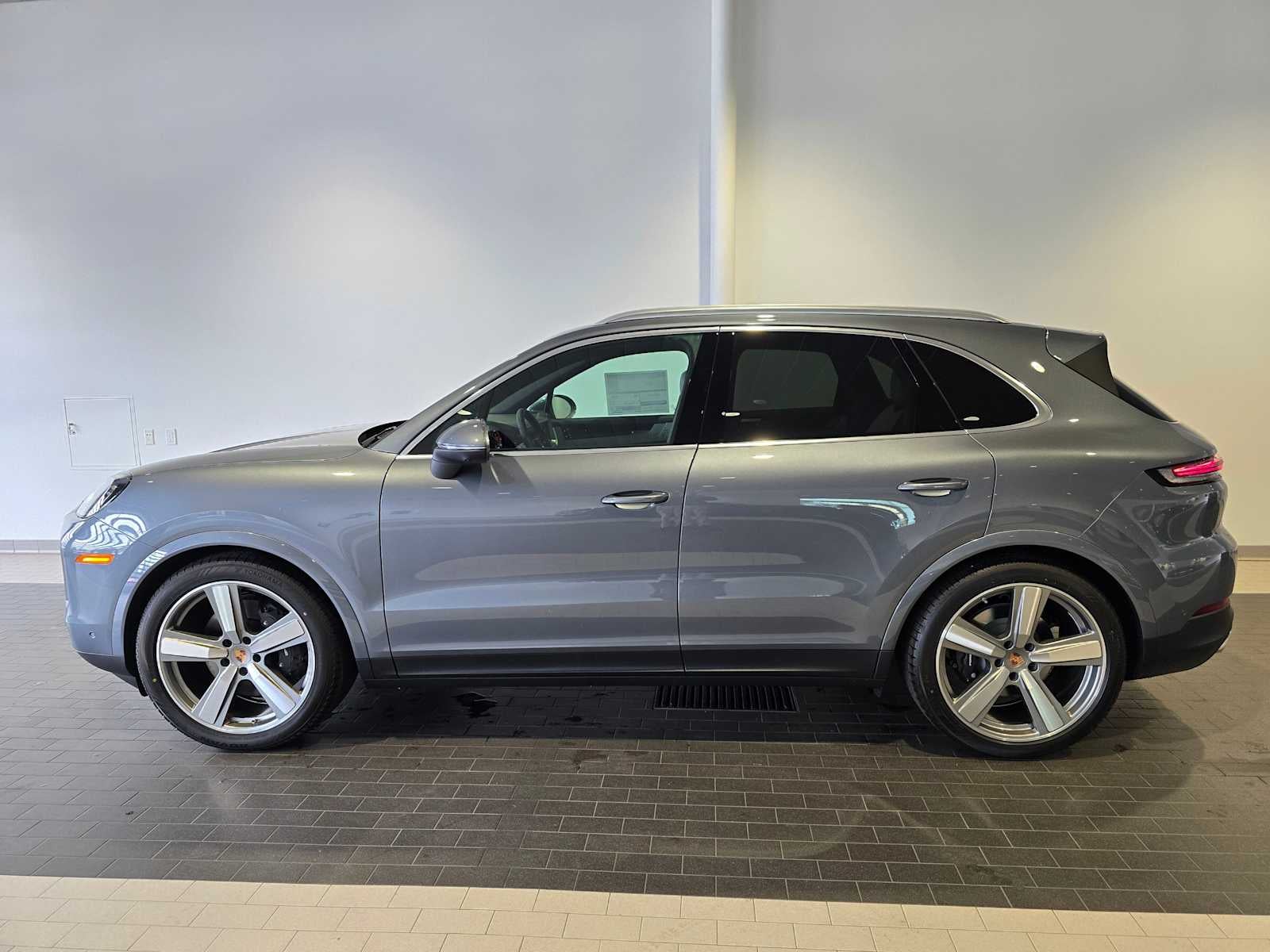 2026 Porsche Cayenne Base