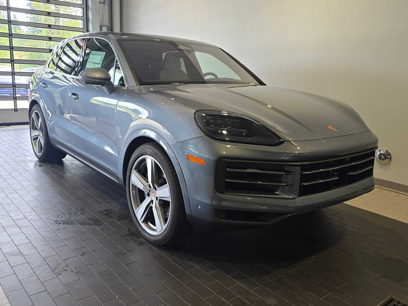 2026 Porsche Cayenne Base