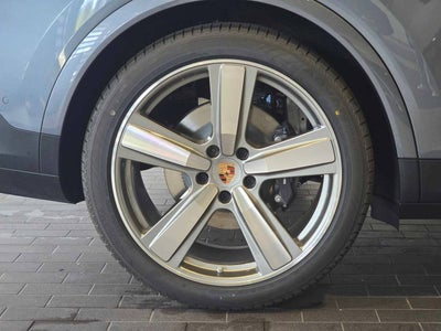 2026 Porsche Cayenne Base