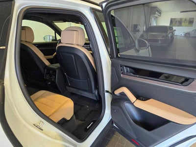 2026 Porsche Cayenne Base