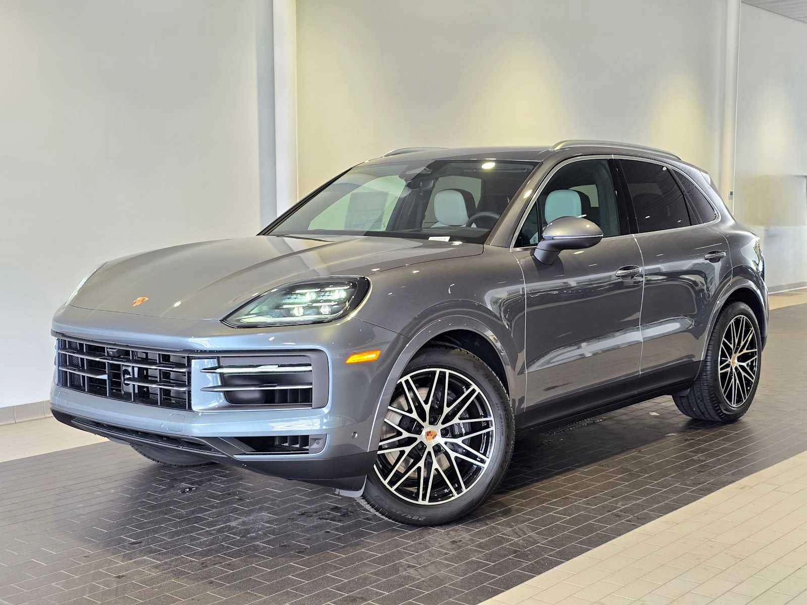 2026 Porsche Cayenne Base