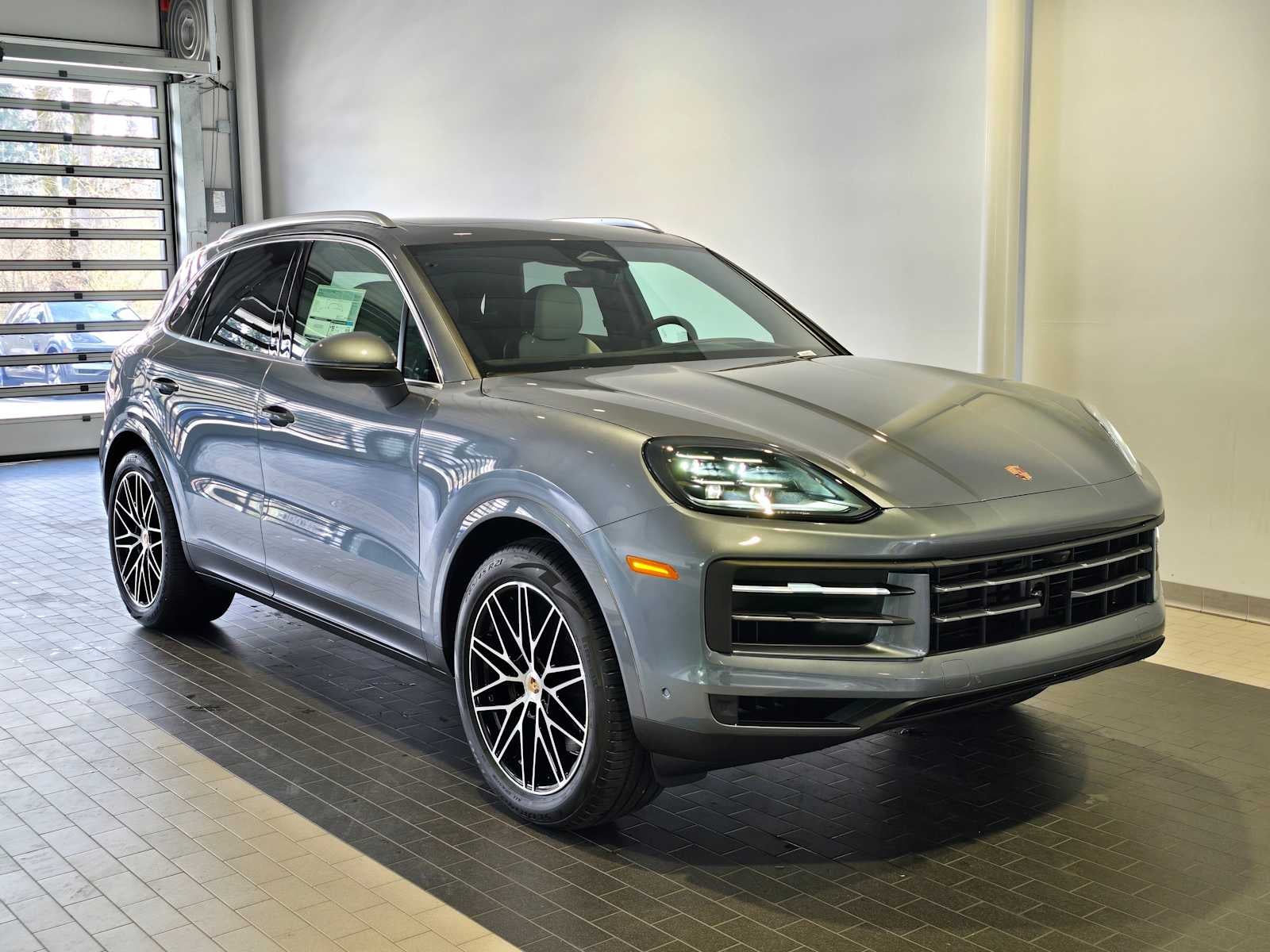 2026 Porsche Cayenne Base