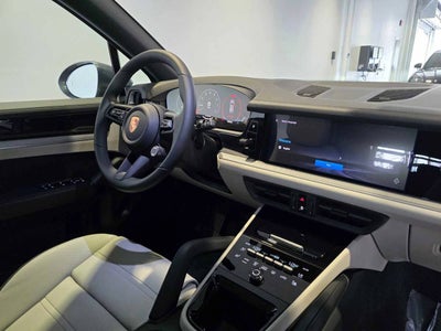 2026 Porsche Cayenne Base