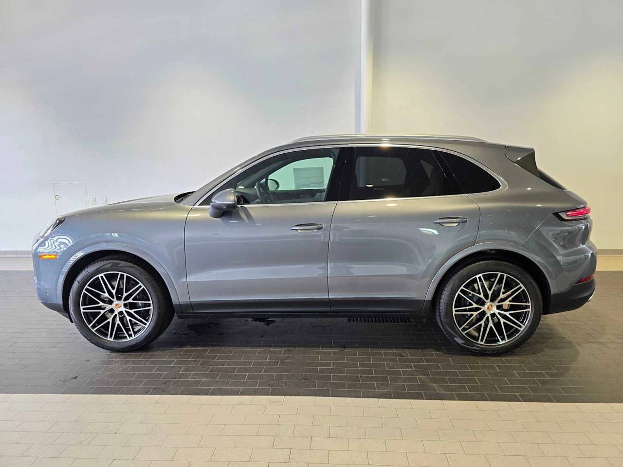 2026 Porsche Cayenne Base