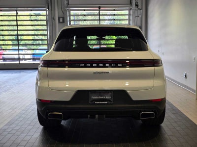 2025 Porsche Cayenne Base