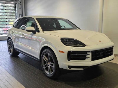 2025 Porsche Cayenne Base