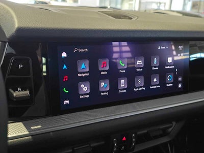 2025 Porsche Cayenne Base