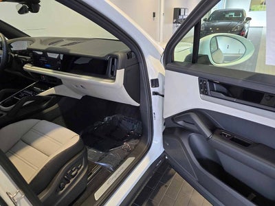 2026 Porsche Cayenne Base