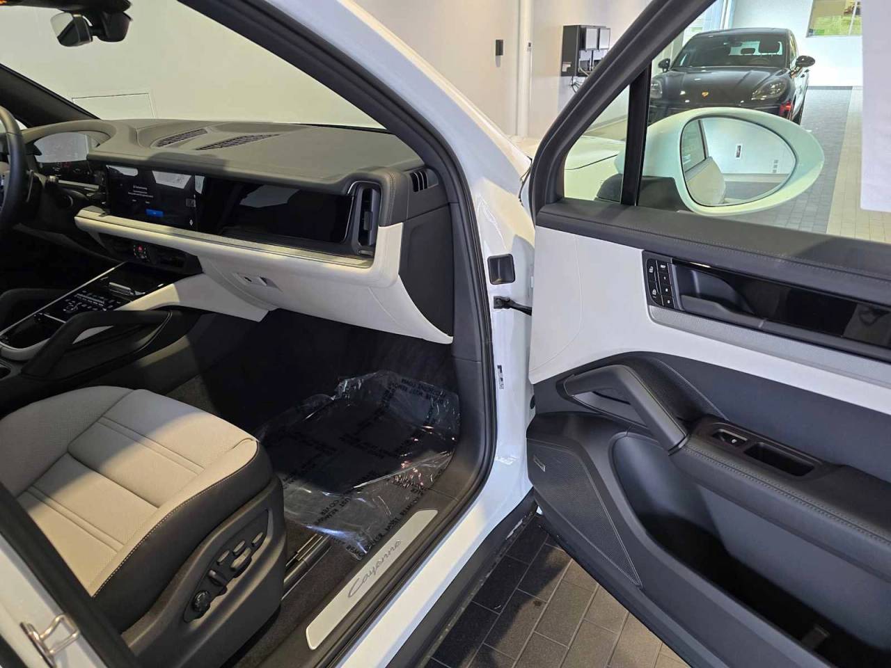 2026 Porsche Cayenne Base
