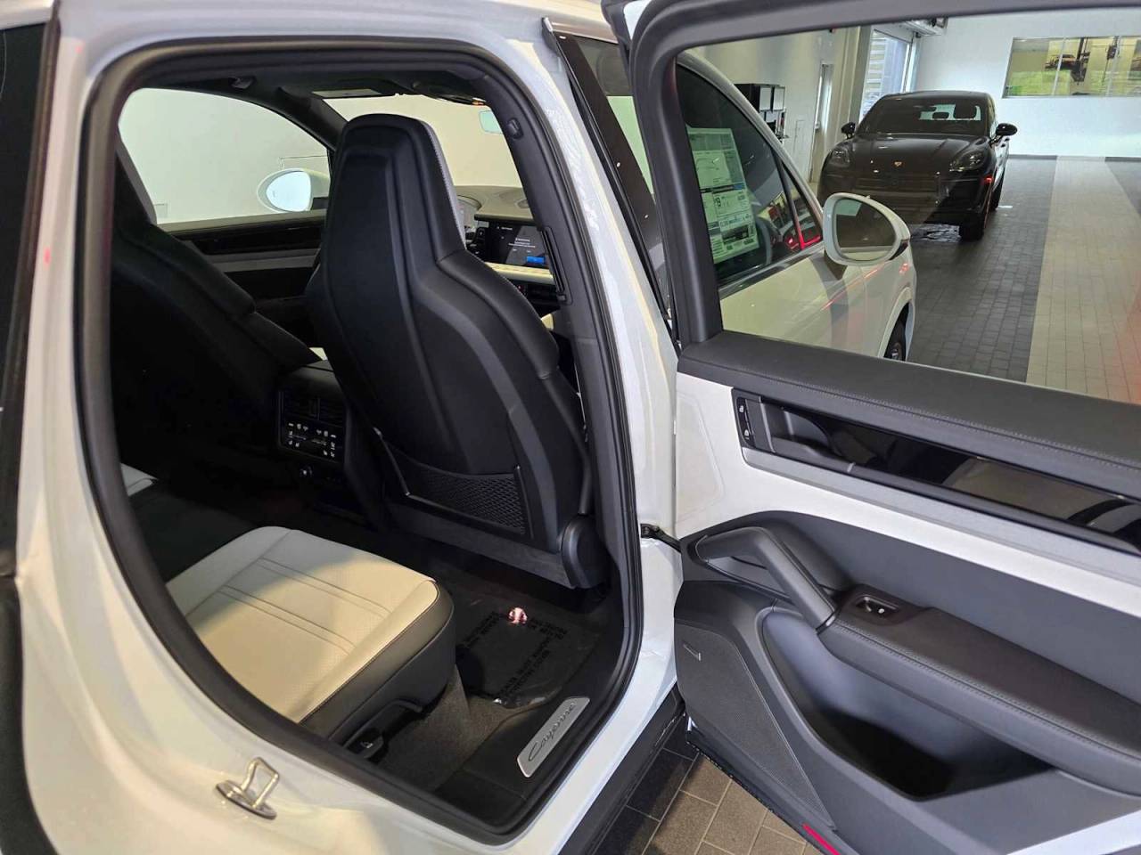 2026 Porsche Cayenne Base
