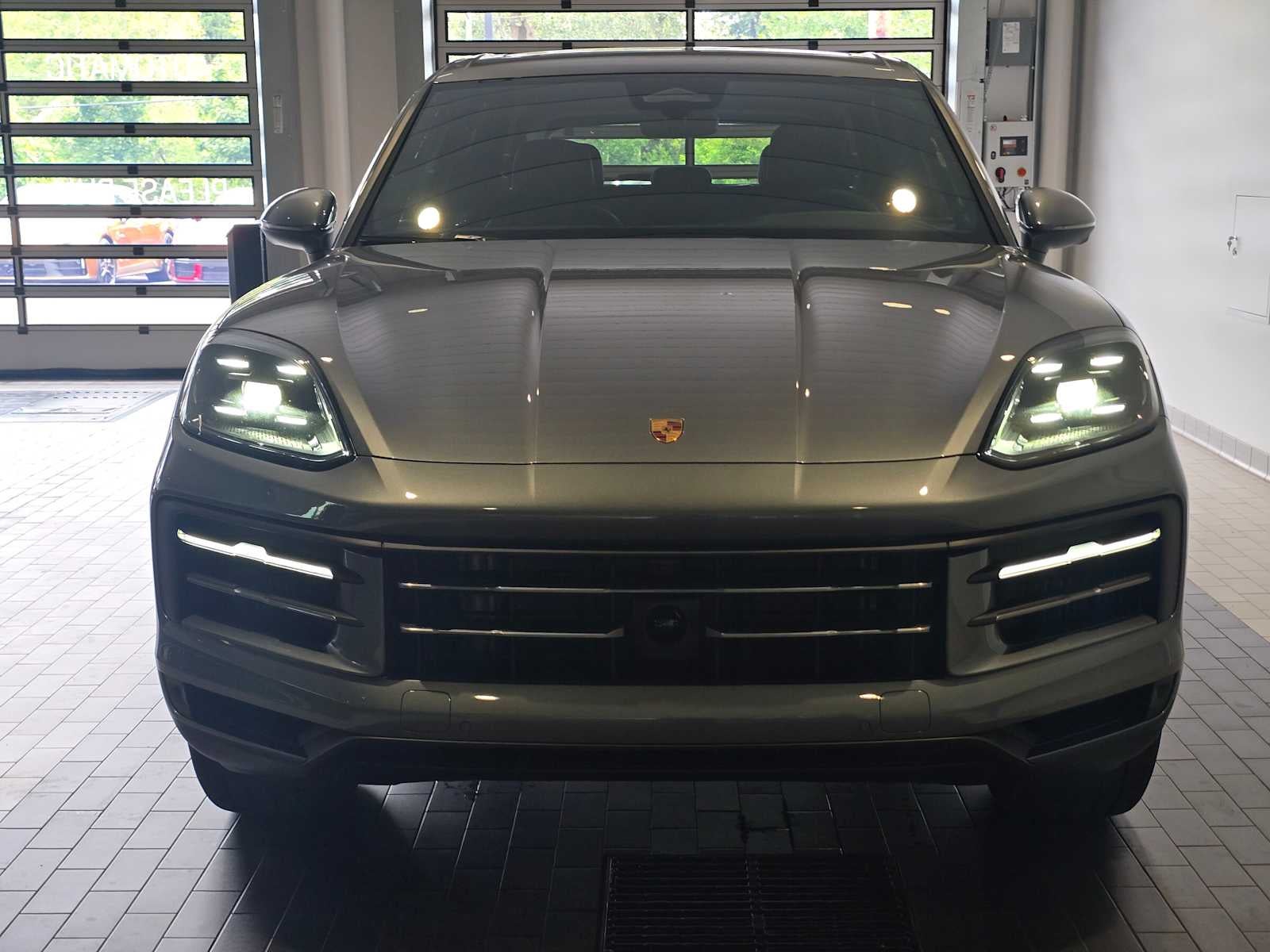 2026 Porsche Cayenne Base