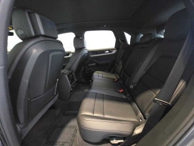 2026 Porsche Cayenne Base