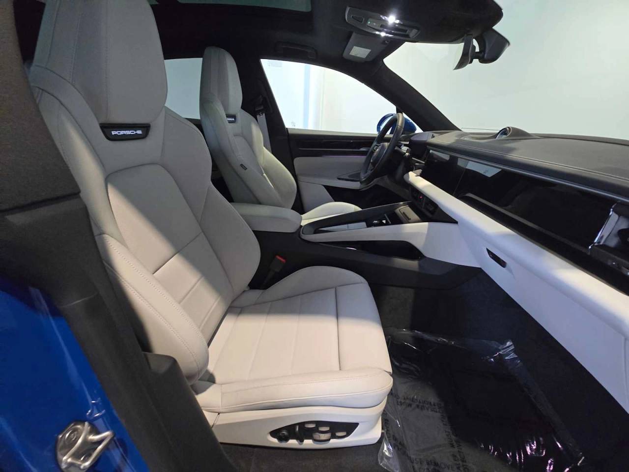 2026 Porsche Macan Macan 4 Electric