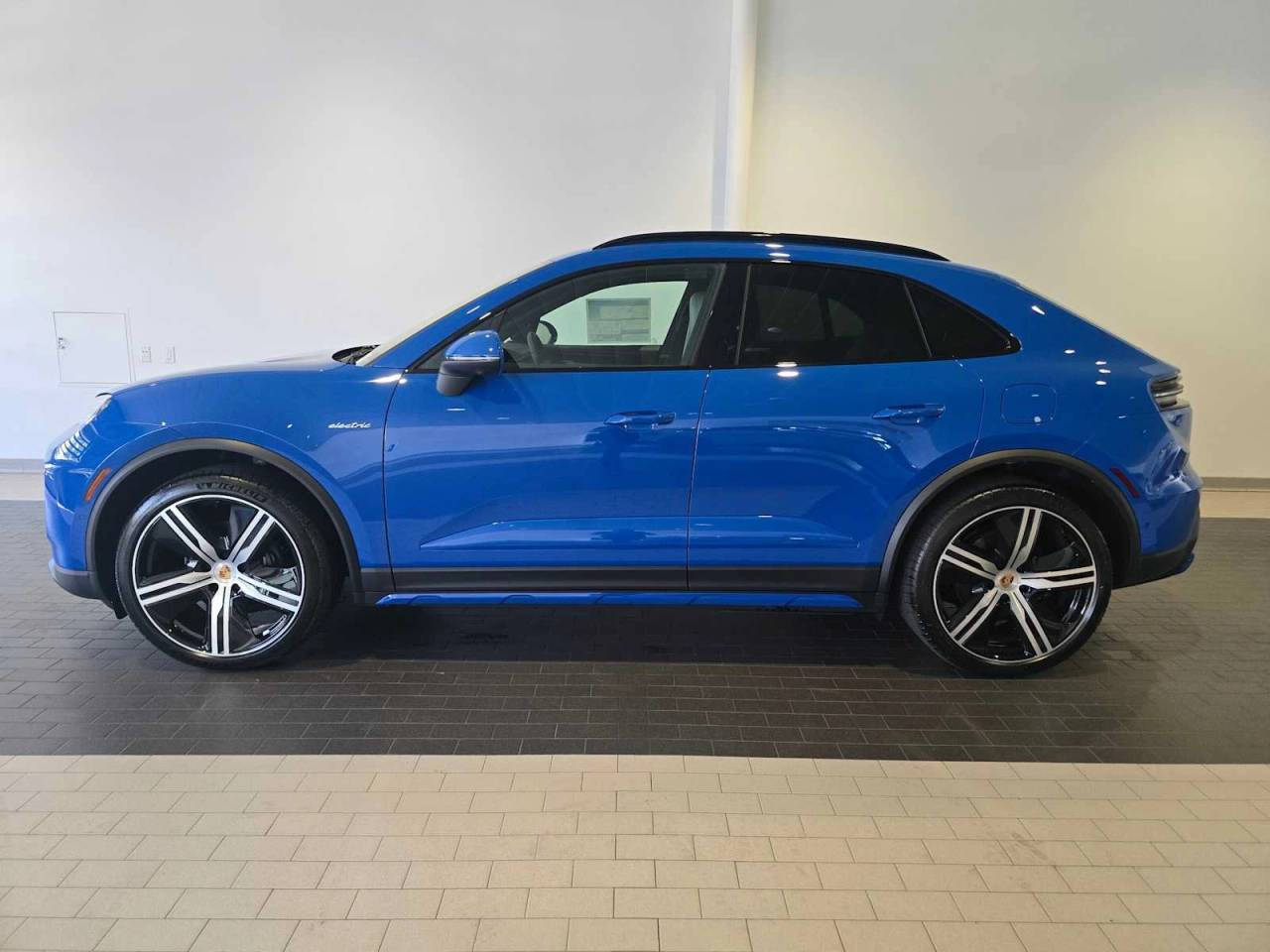 2026 Porsche Macan Macan 4 Electric