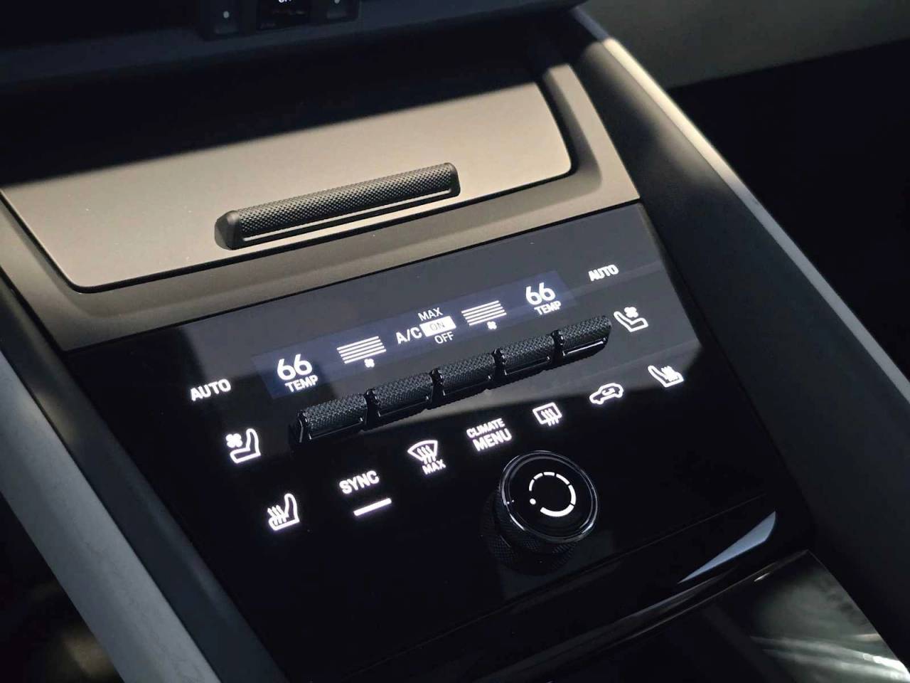 2026 Porsche Macan Macan 4 Electric