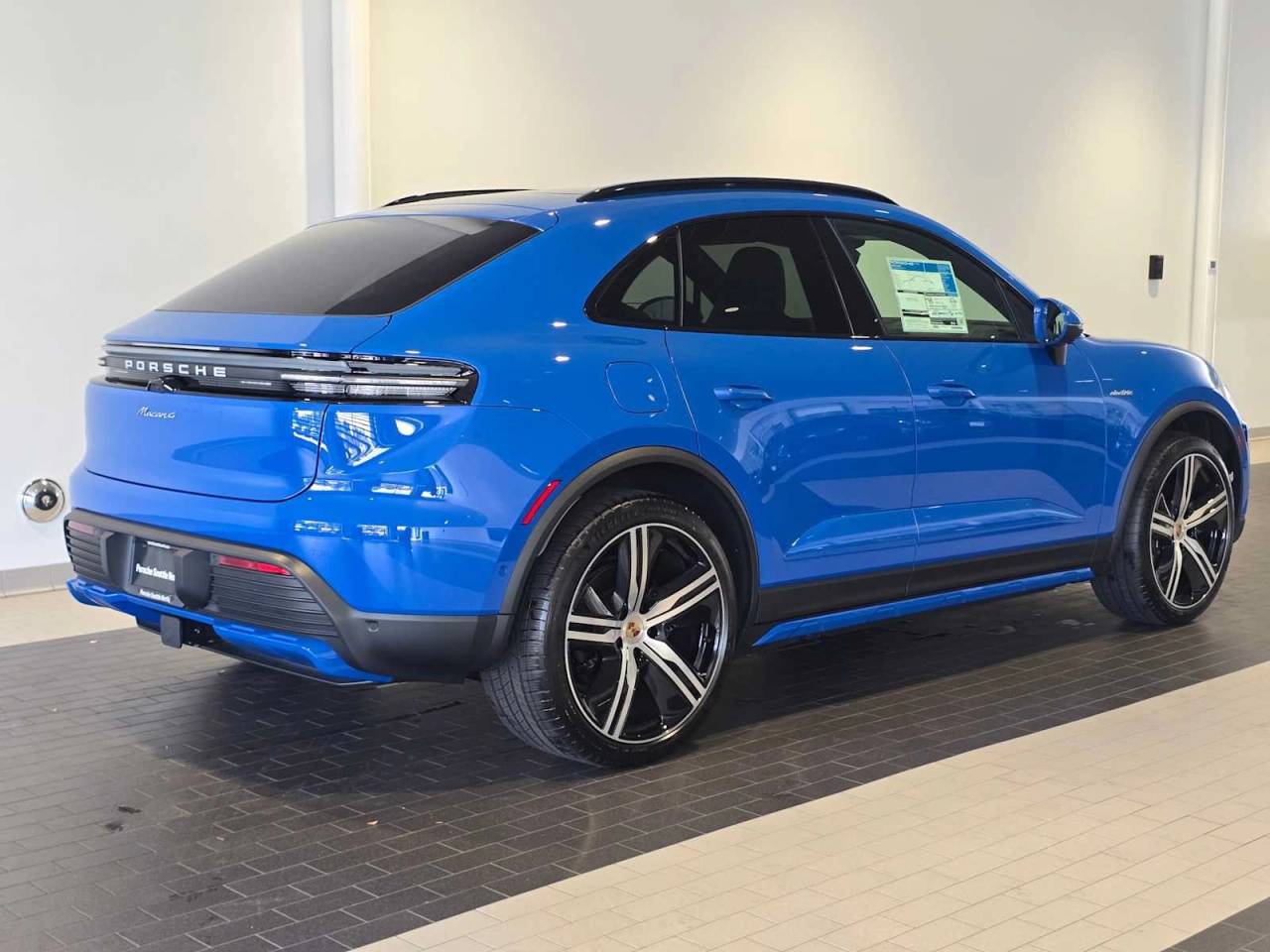 2026 Porsche Macan Macan 4 Electric