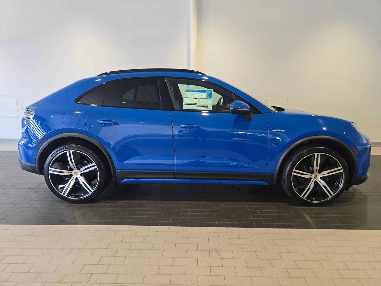 2026 Porsche Macan Macan 4 Electric
