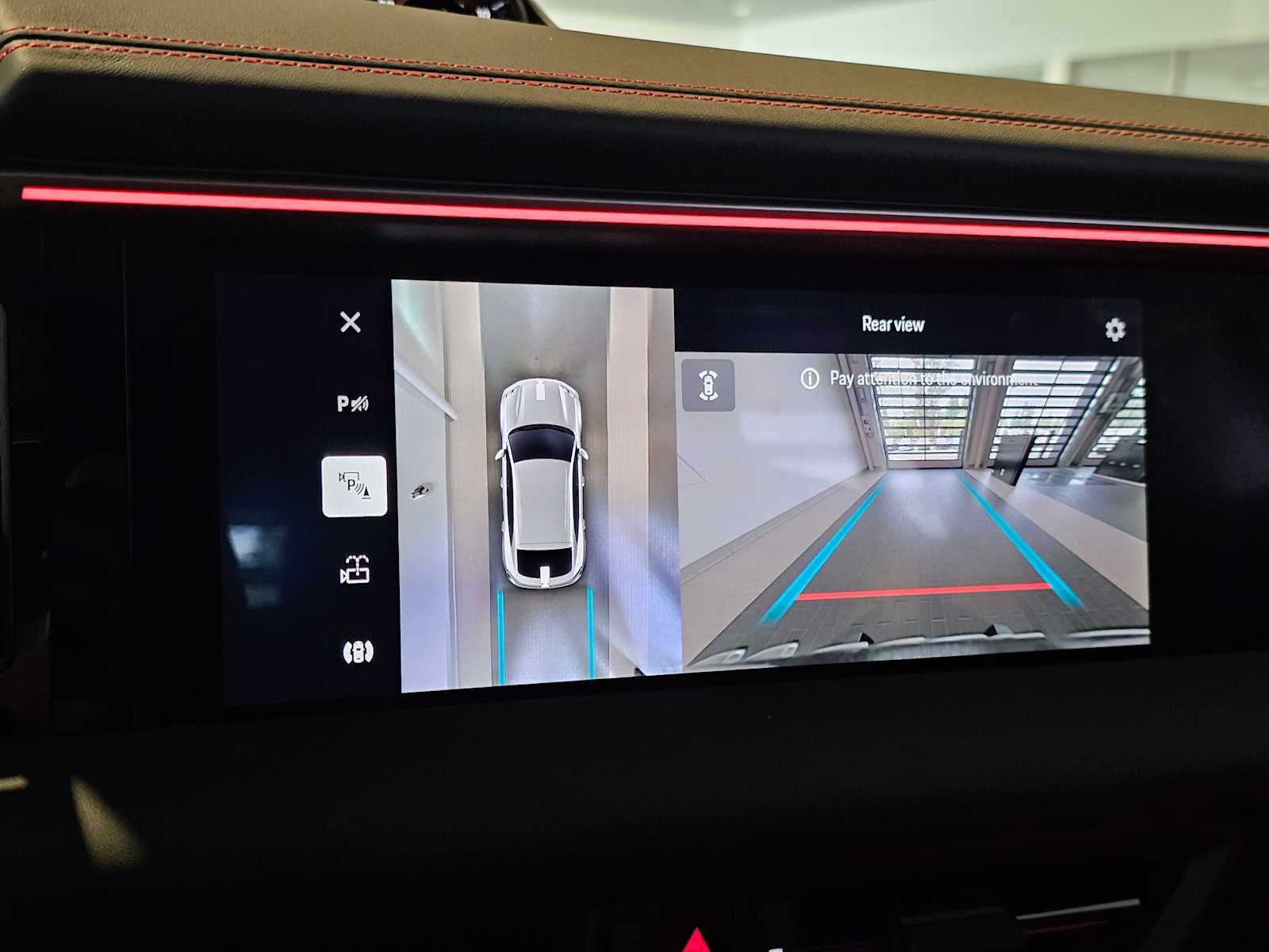 2024 Porsche Macan Electric 4