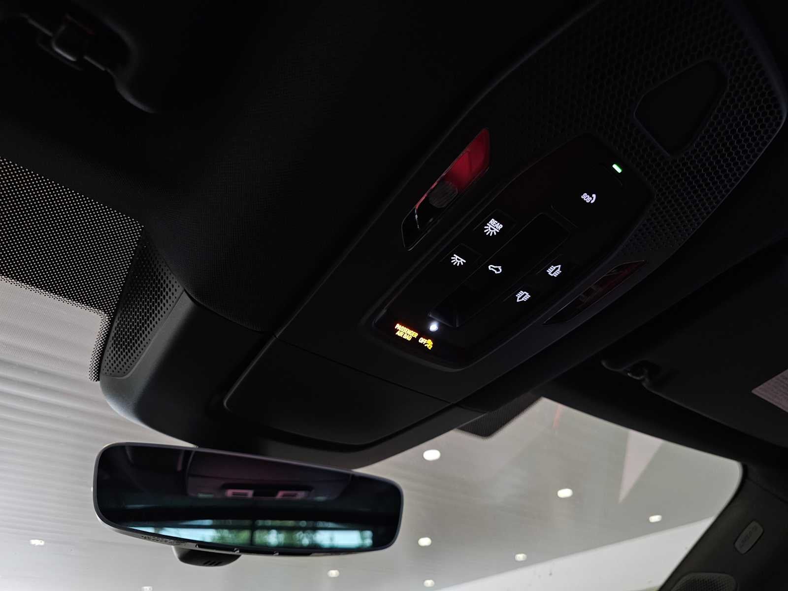 2024 Porsche Macan Electric 4