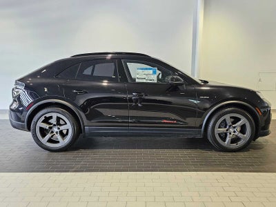 2024 Porsche Macan Electric 4