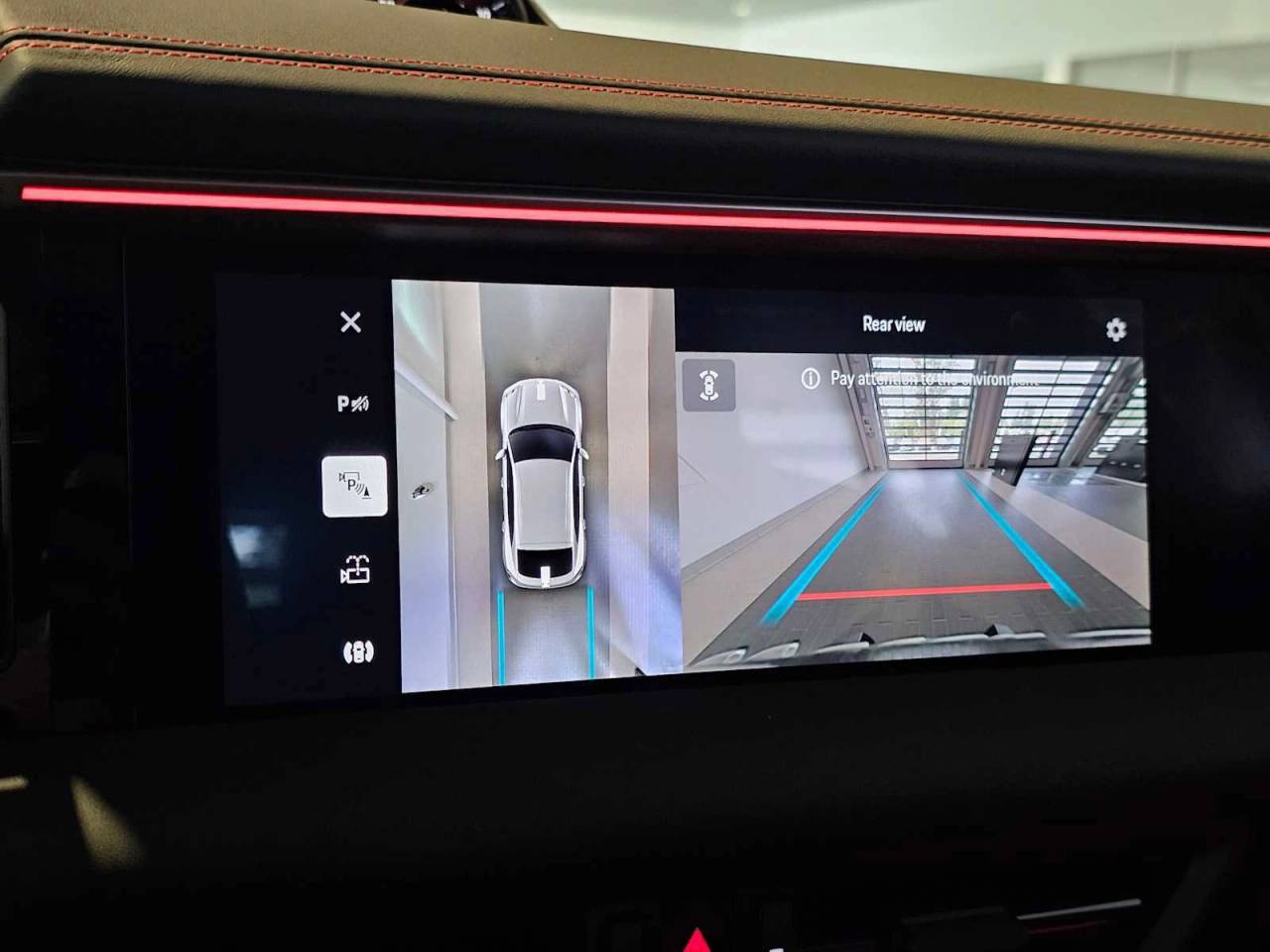 2024 Porsche Macan Electric 4