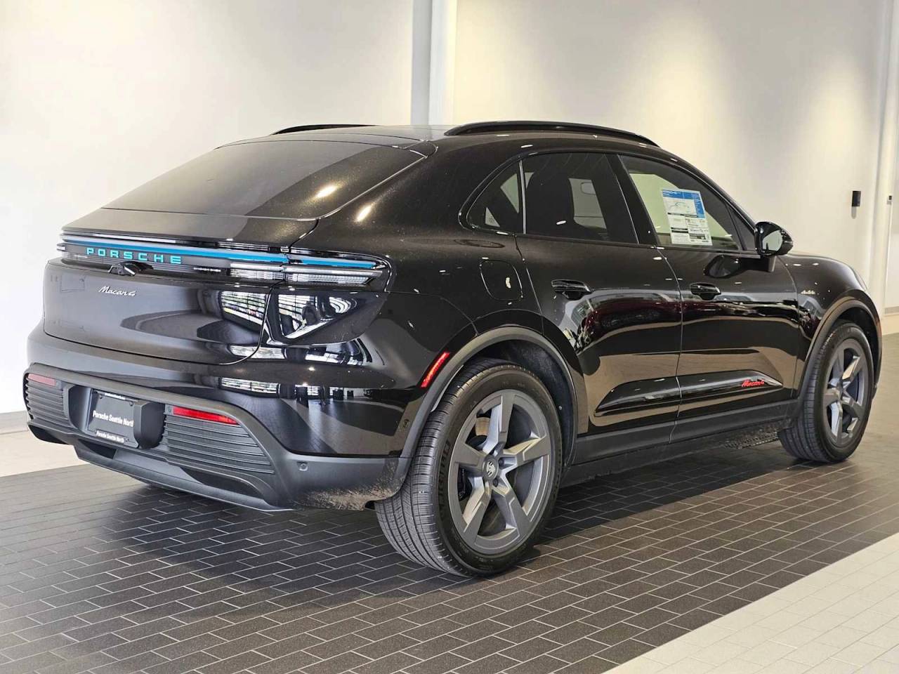 2024 Porsche Macan Electric 4