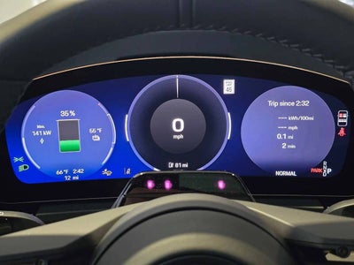 2026 Porsche Macan Electric 4