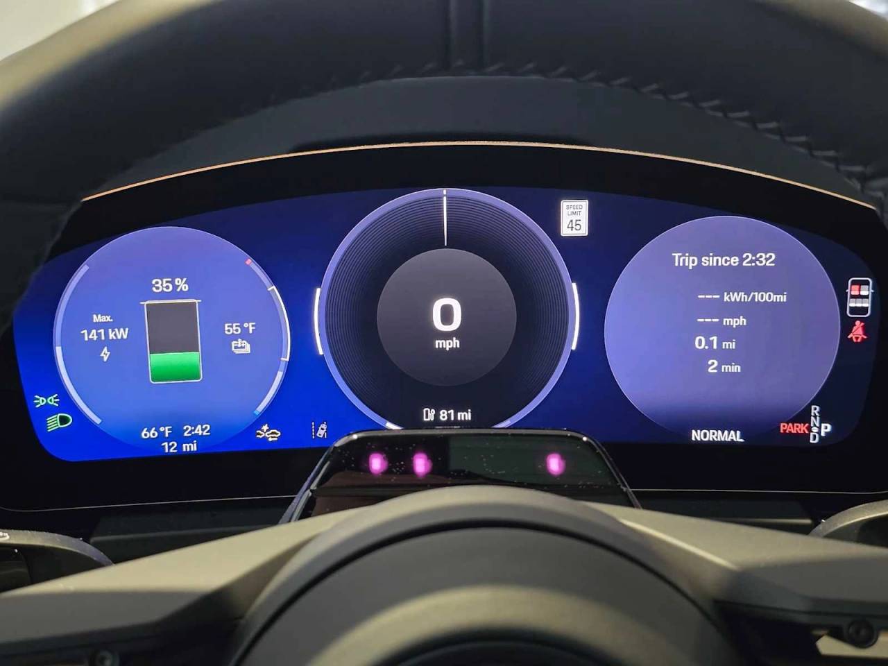 2026 Porsche Macan Electric 4