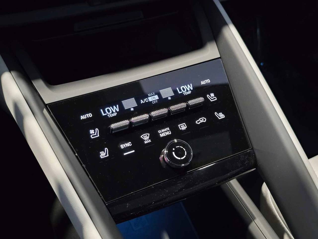 2026 Porsche Macan Electric 4
