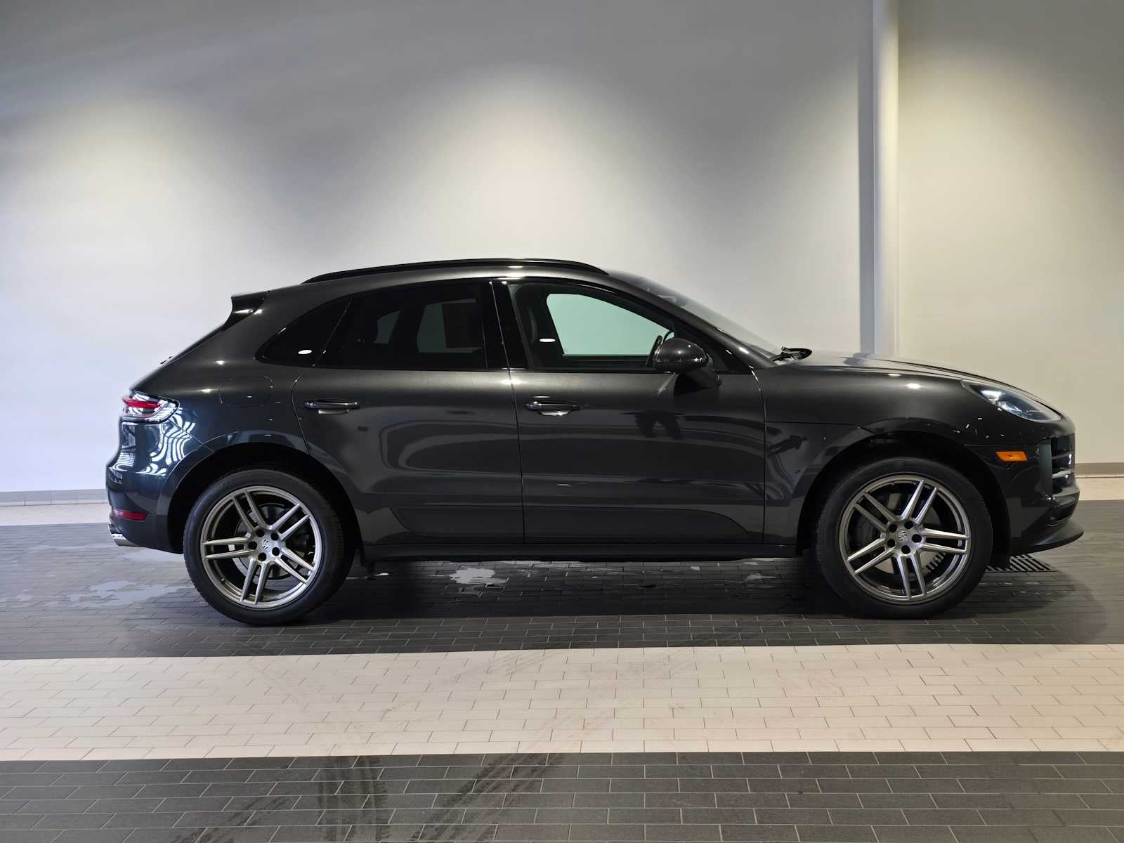 2021 Porsche Macan S