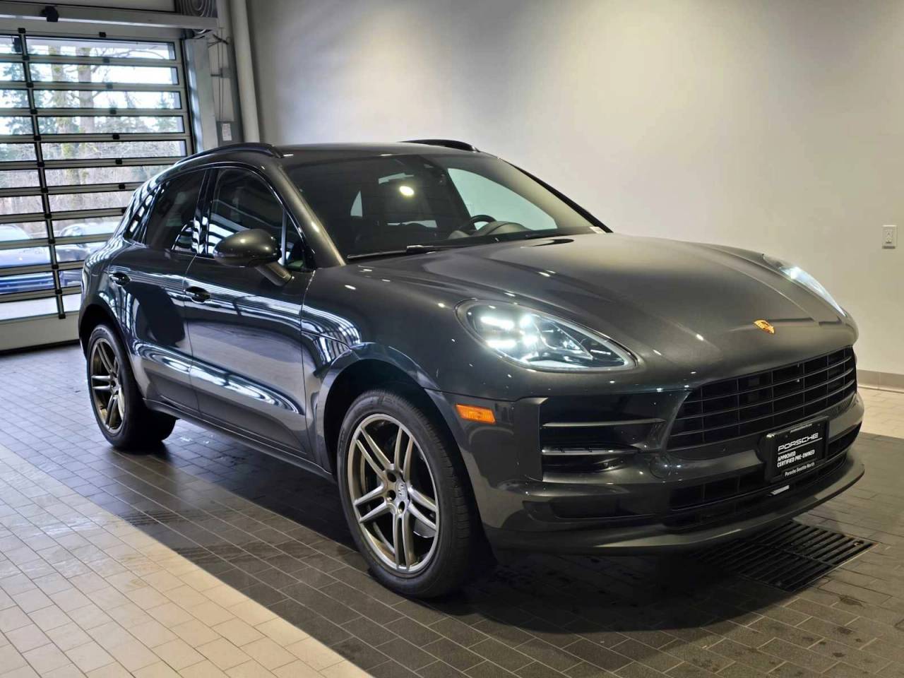 2021 Porsche Macan S