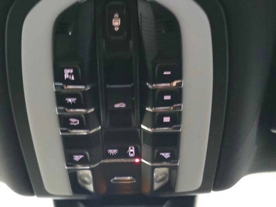 2019 Porsche Macan Macan S