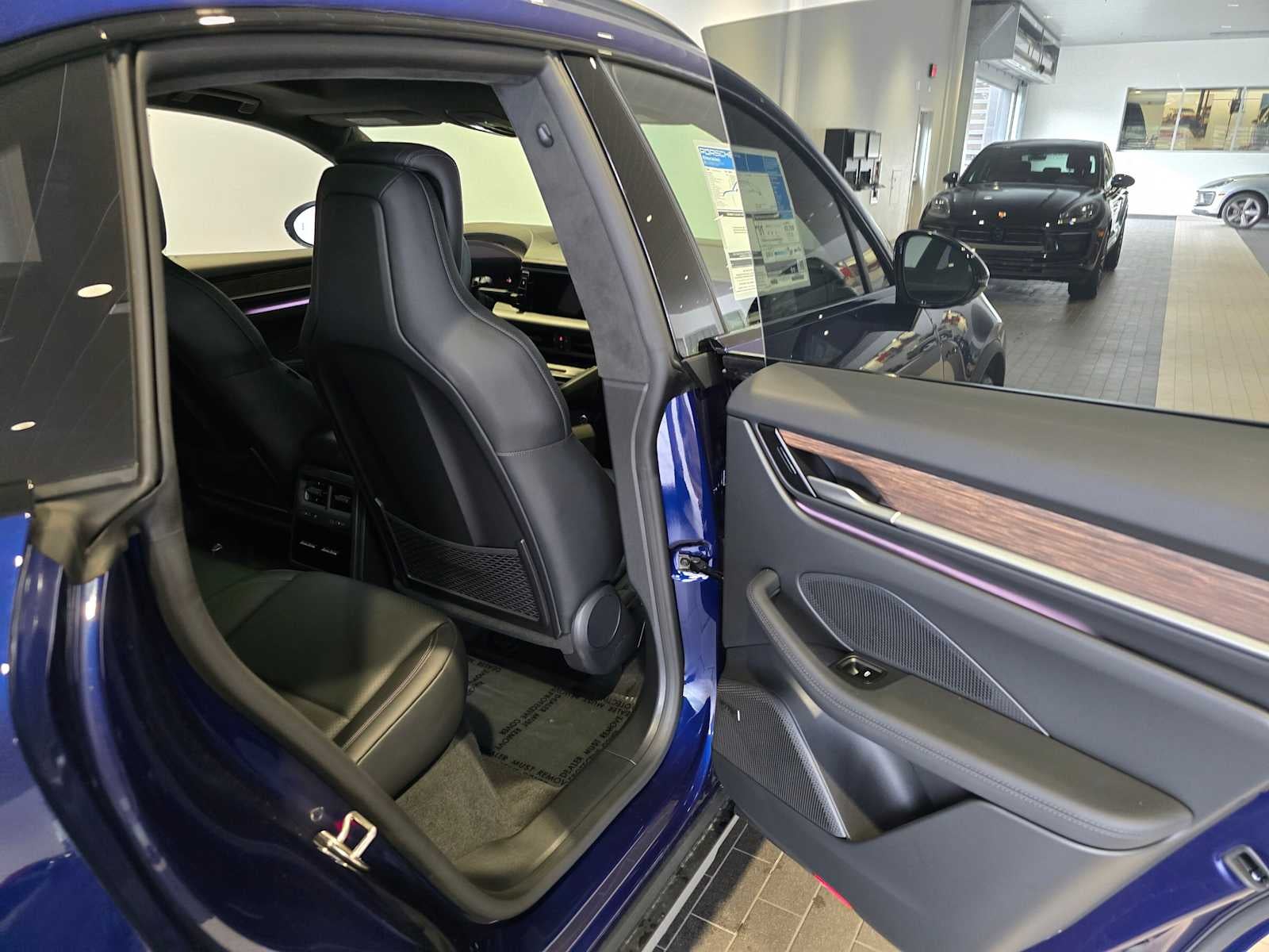 2026 Porsche Macan Electric Turbo