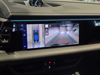 2026 Porsche Macan Electric Turbo