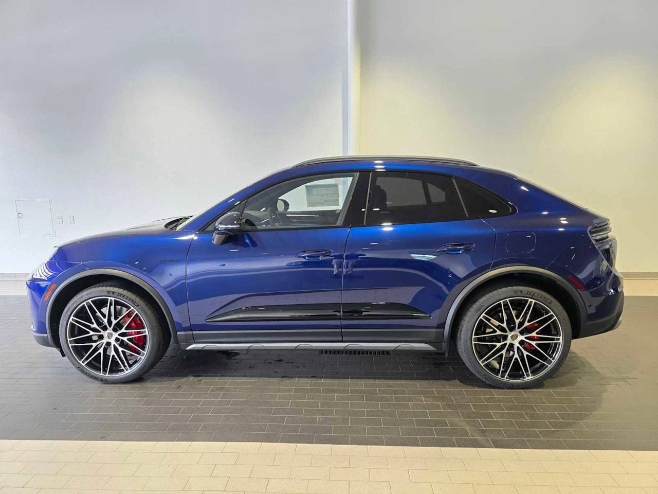 2026 Porsche Macan Electric Turbo