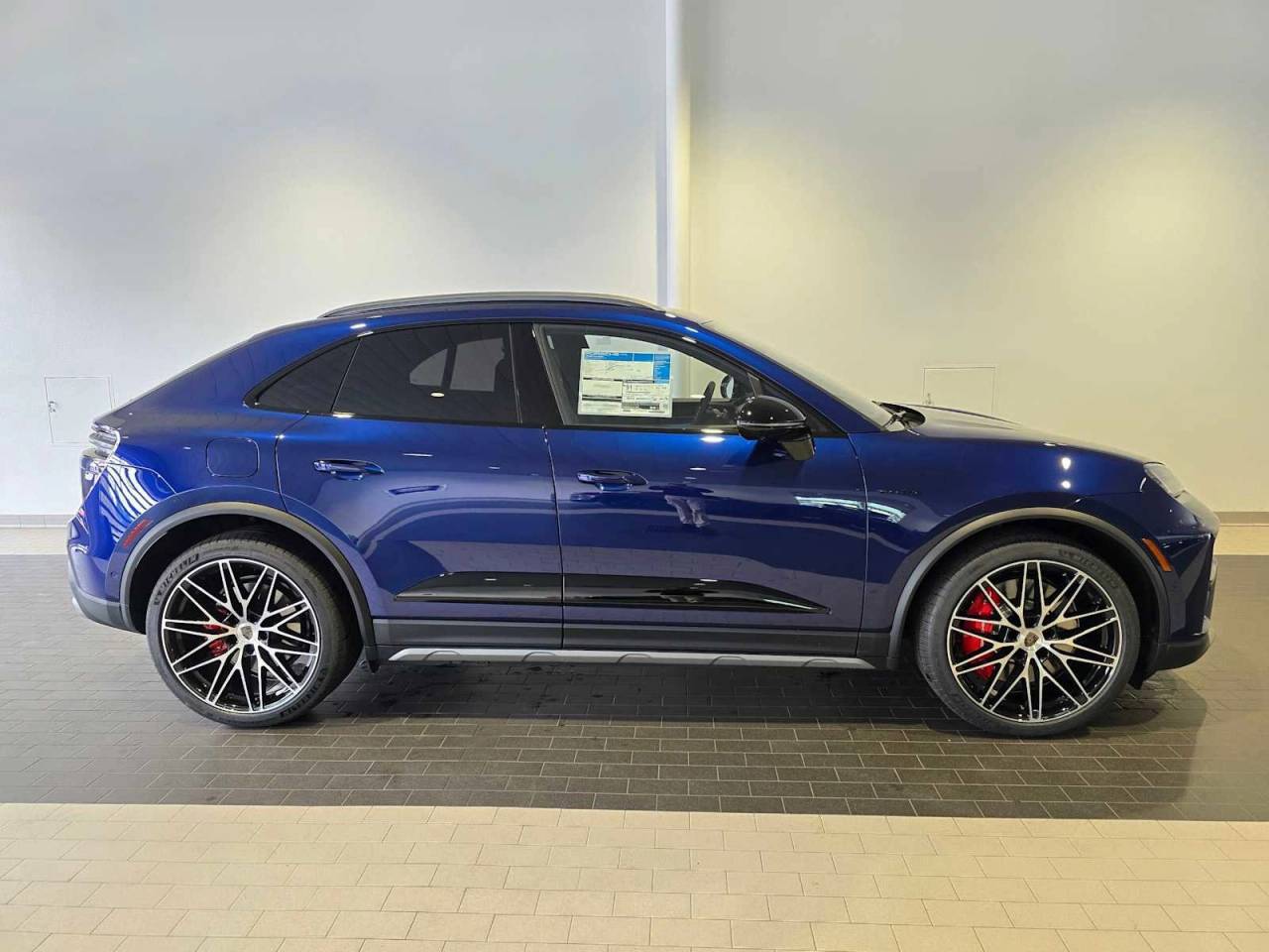 2026 Porsche Macan Electric Turbo