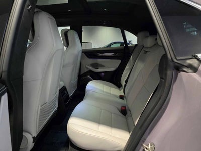 2025 Porsche Macan Electric Turbo