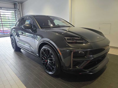2026 Porsche Macan Electric Turbo