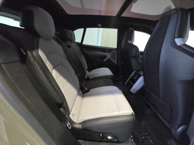 2026 Porsche Cayenne Cayenne Turbo Electric