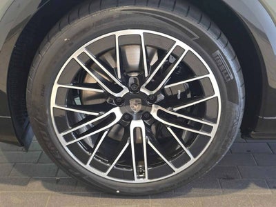 2026 Porsche Cayenne Cayenne Turbo Electric