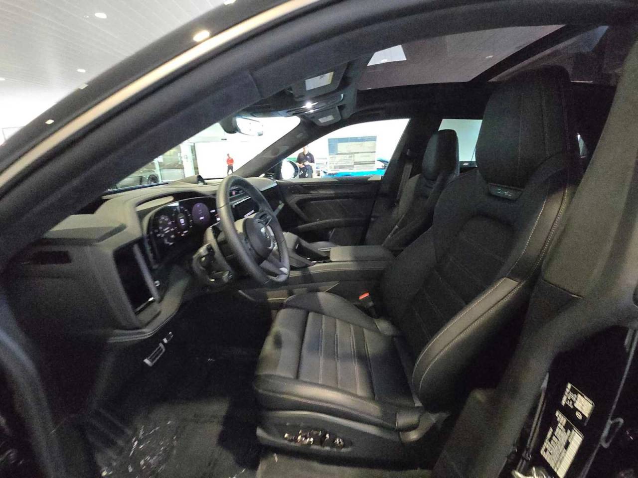 2026 Porsche Cayenne Cayenne Turbo Electric