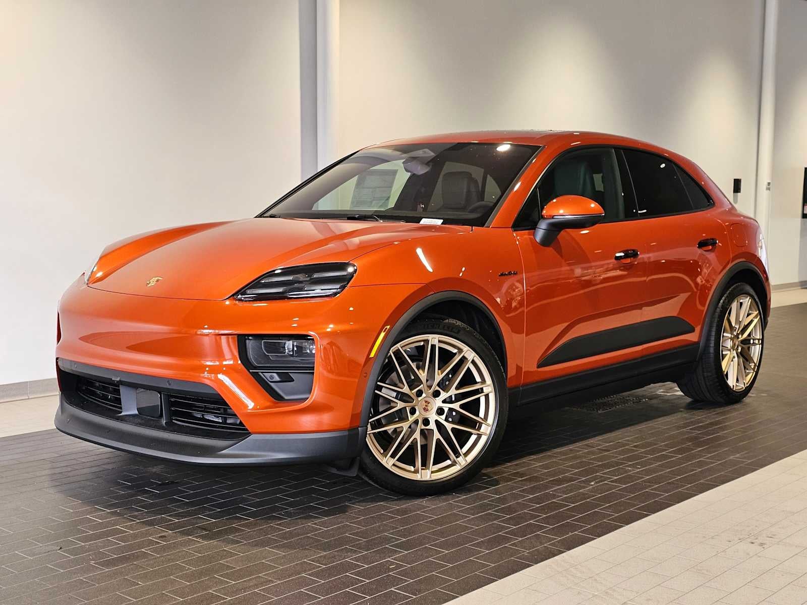 2025 Porsche Macan Electric