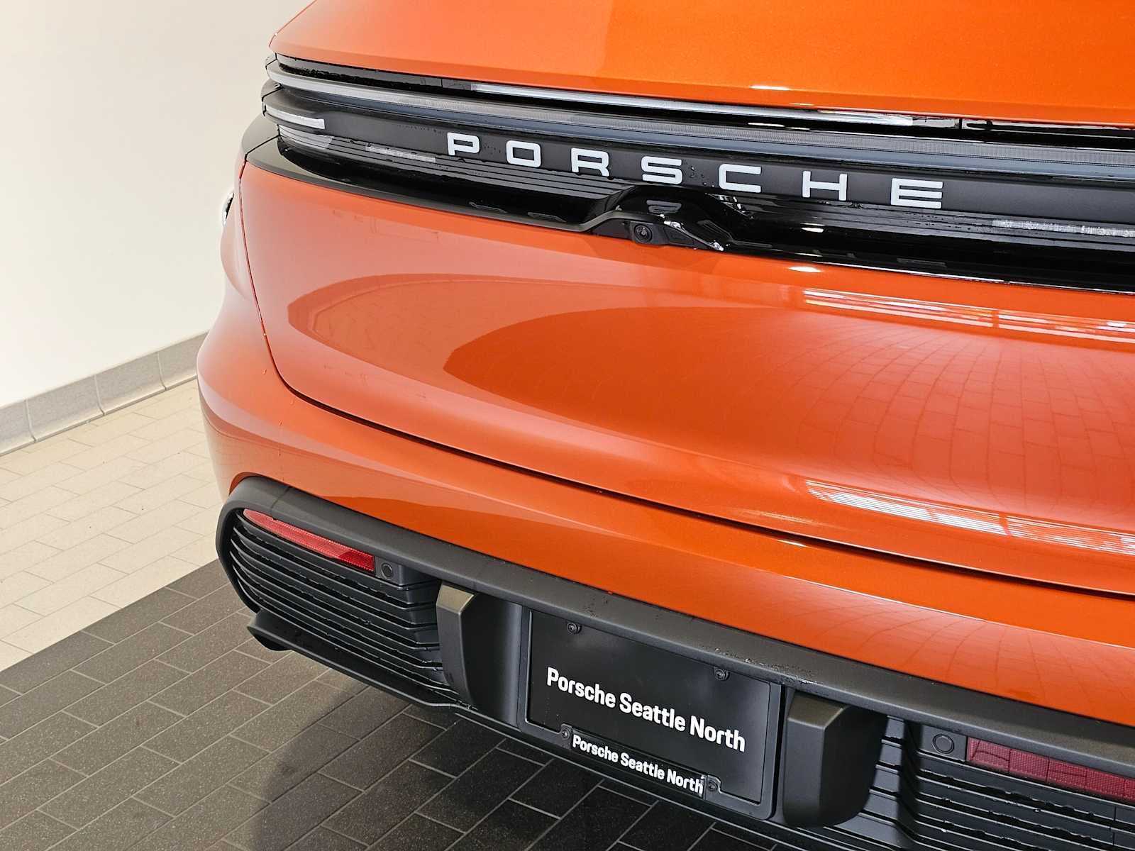 2025 Porsche Macan Electric