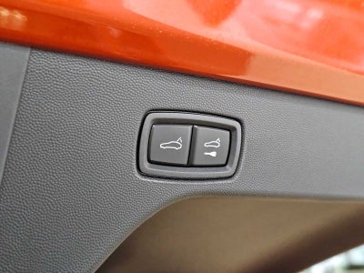 2025 Porsche Macan Electric