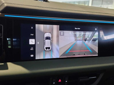 2025 Porsche Macan Electric