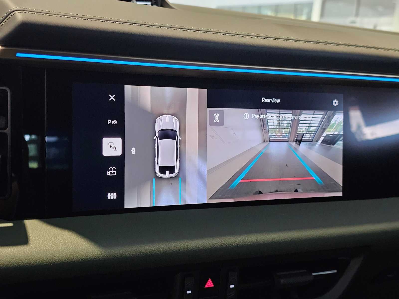 2025 Porsche Macan Electric