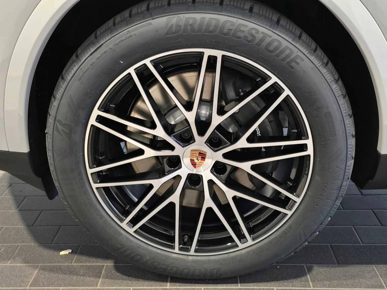 2026 Porsche Cayenne E-Hybrid